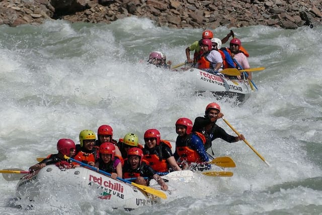 Rafting in Rishikesh- 16km - Photo 1 of 6