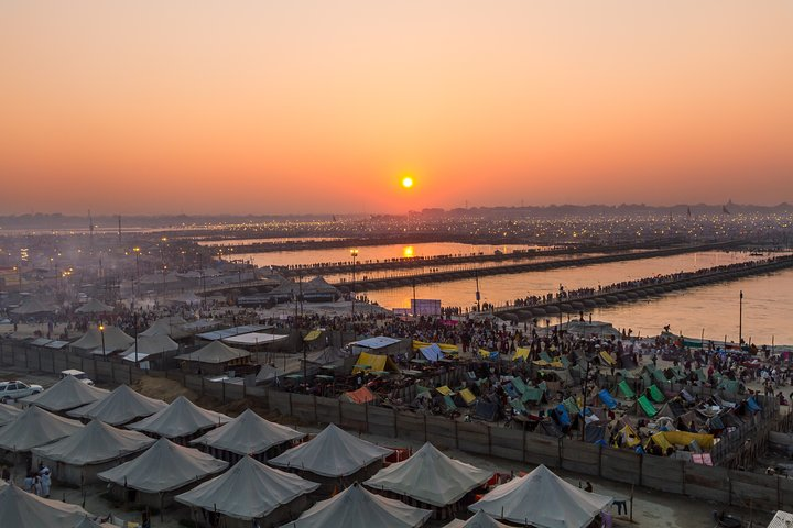  Romantic tour in Allahabad - Photo 1 of 4