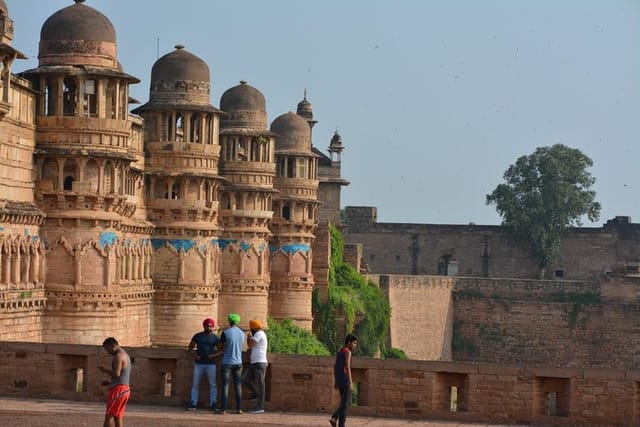 Royal Gwalior Historical City Day tour - Photo 1 of 11