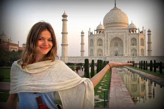 taj-mahal-overland-tour_1