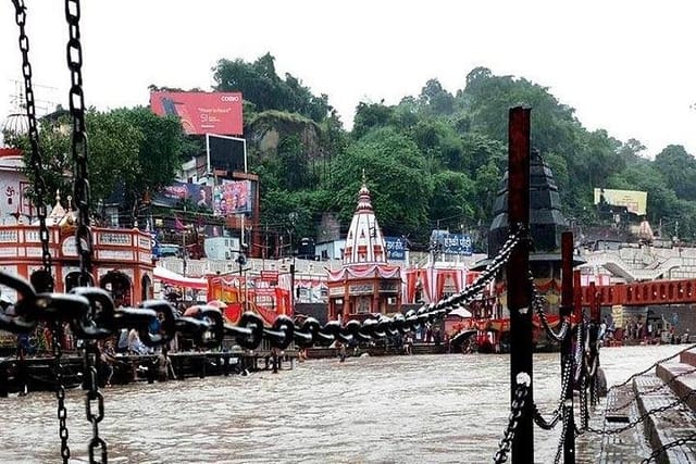 Taj Mahal With Haridwar & Rishikesh Best Holy Land Tour 6 Days - Photo 1 of 6