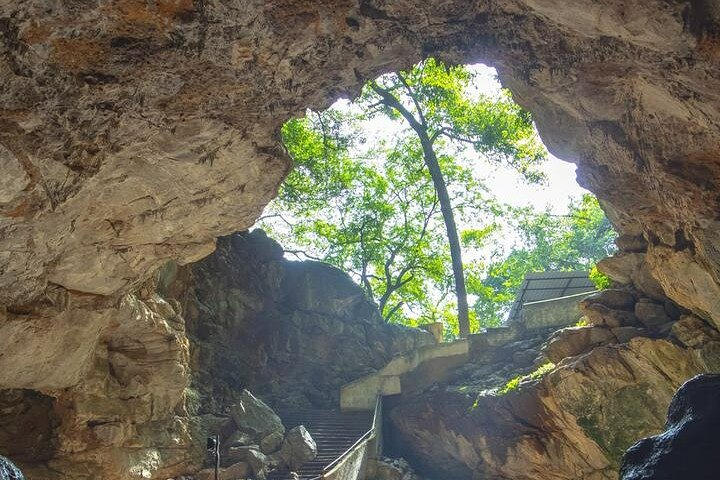 Vizag to Borra Caves and Thotlakonda Buddhist Complex Day Tour - Photo 1 of 9