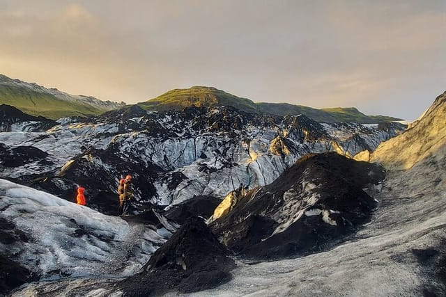 Glacier Hiking in Sólheimajökull - Photo 1 of 7