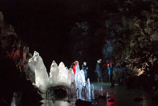 ice-cave-lofthellir-exploration-a-permafrost-cave-inside-a-magma-tunnel_1