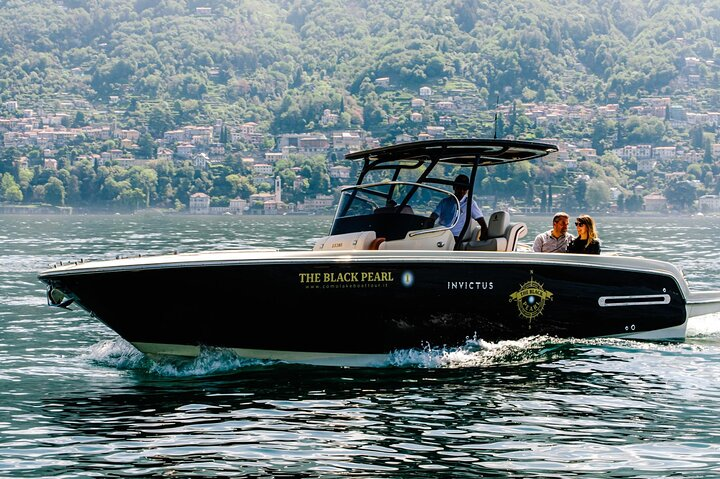 2H Private Cruise on Lake Como Tender yacht Invictus 5 pax - Photo 1 of 20