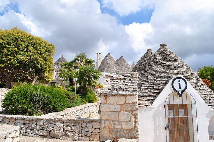 Alberobello with a local tour guide!(shared tour max.15 pax) - Photo 1 of 8