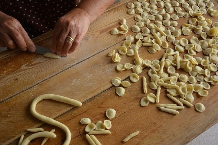 Bari: Orecchiette Cooking class - Photo 1 of 5