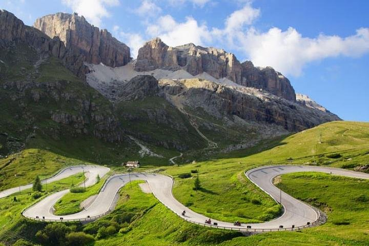 BIKE TOUR ON THE DOLOMITES - SELLA RONDA: Passo Pordoi-Sella-Gardena-Campolongo - Photo 1 of 25