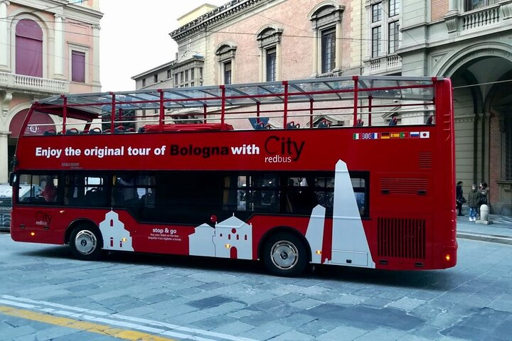  Bologna City Red Bus and Food tasting - Photo 1 of 8