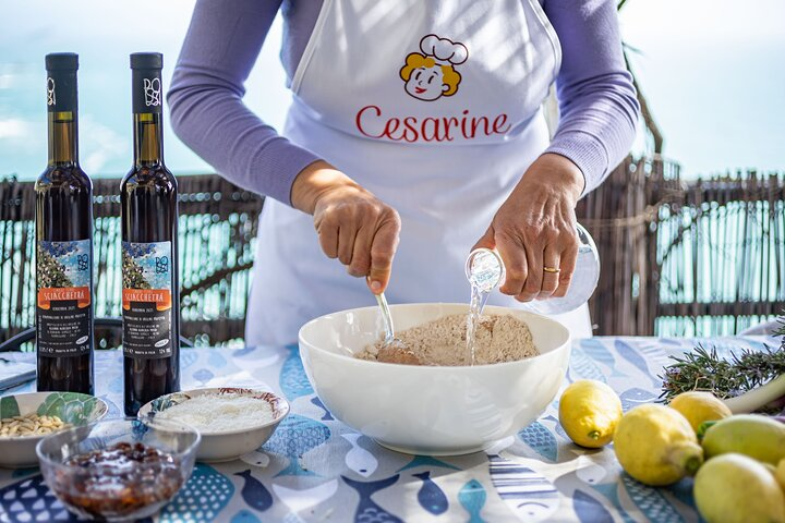 Cinque Terre: Gnocchi & Pesto Class with Seaview in Riomaggiore - Photo 1 of 8