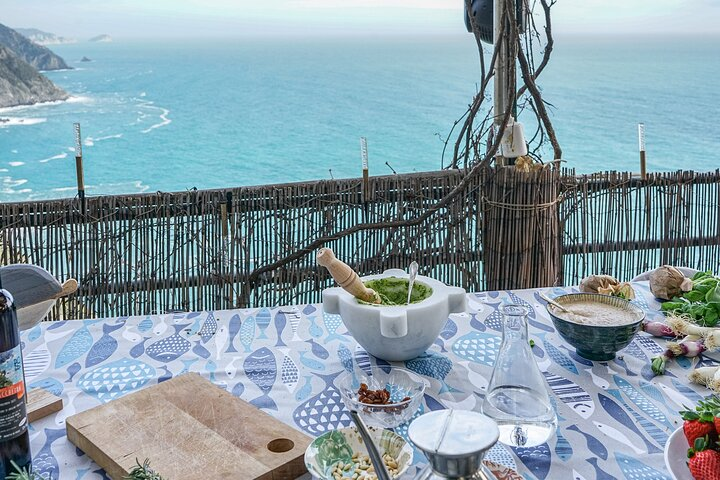 Cinque Terre: Pesto cooking class with sea view in Riomaggiore - Photo 1 of 11