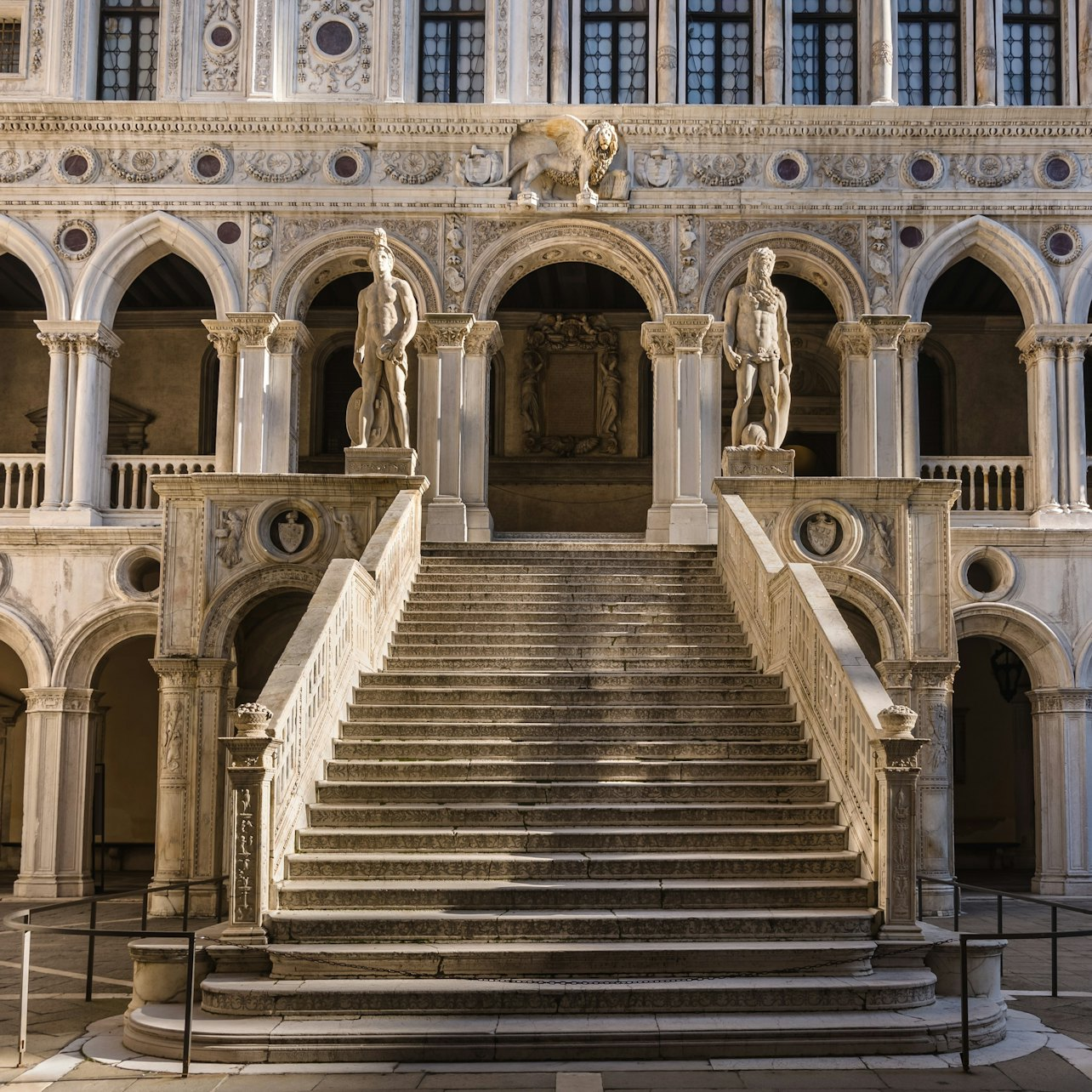 Doge's Palace: Guided Tour & Skip the Line - Photo 1 of 5