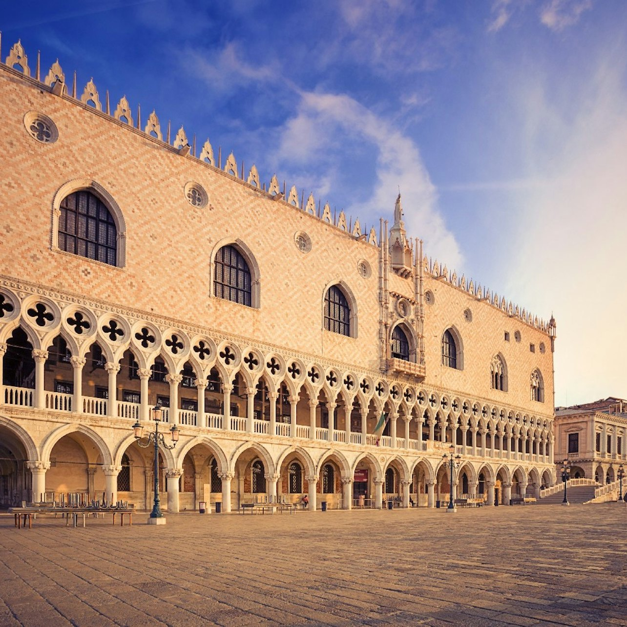 Doge’s Palace & St. Mark’s Basilica: Small Group Guided Tour - Photo 1 of 6