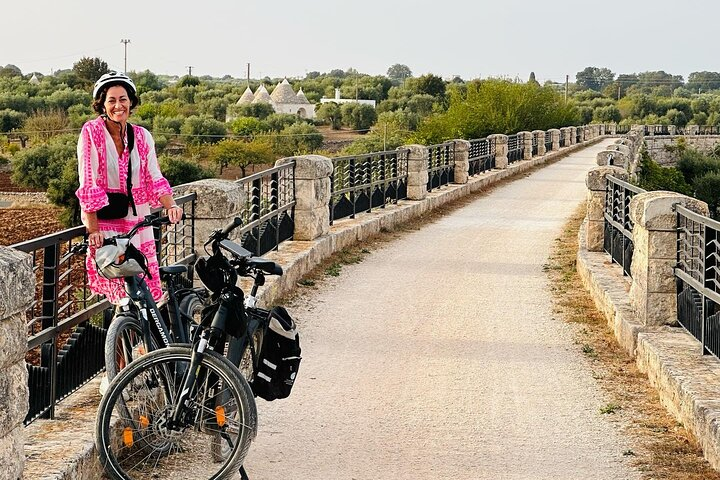 e-bike tour along the cycle path of the Apulian Aqueduct - Photo 1 of 14