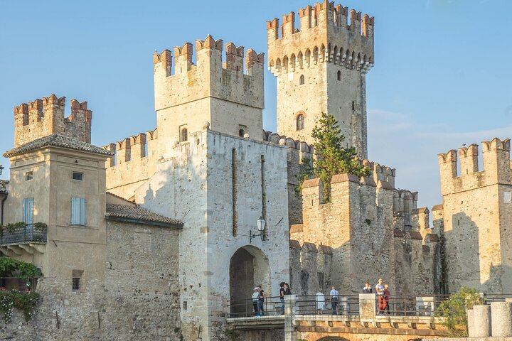 Sirmione Castle, Likegarda Tours by Boat from Garda and Bardolino