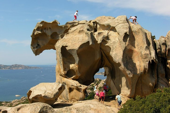 GRANITE & WINE OF GALLURA (North East Sardinia)  - Photo 1 of 20