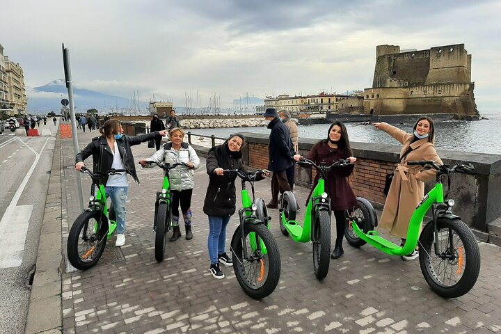 Guided tour of Naples by electric scooter - Photo 1 of 9