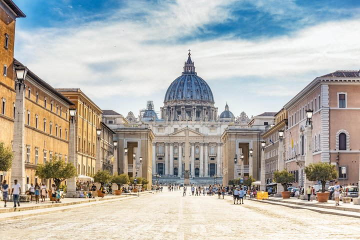 Small Group Guided Tour of Vatican Museums and Sistine Chapel