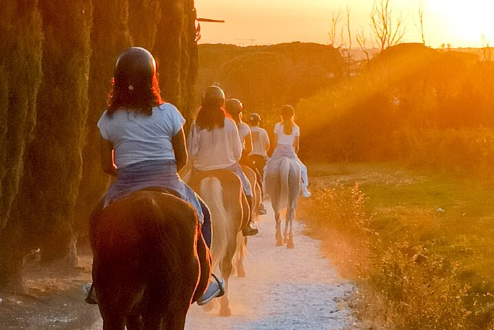 Horseback riding at sunset at the Certosa di Pisa - Photo 1 of 11