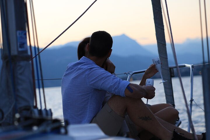 Love, Sail & Taste: Romantic sunset experience on Lake Como - Photo 1 of 24