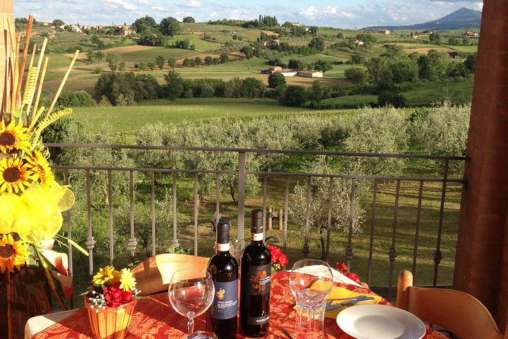 Menu with a “View” in the enchantment of the Tuscan hills - Photo 1 of 7