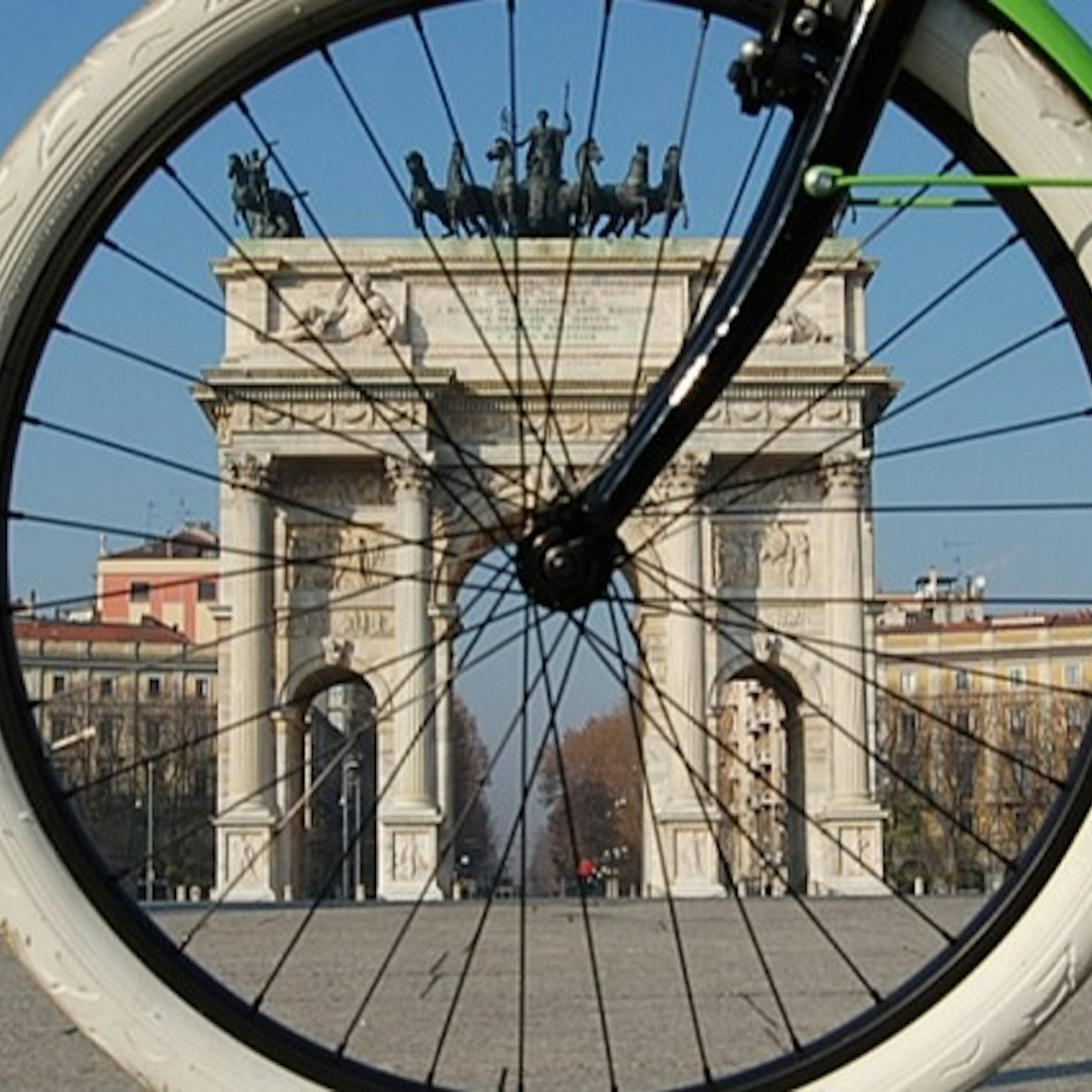 Milan: City Bike Tour - Photo 1 of 6