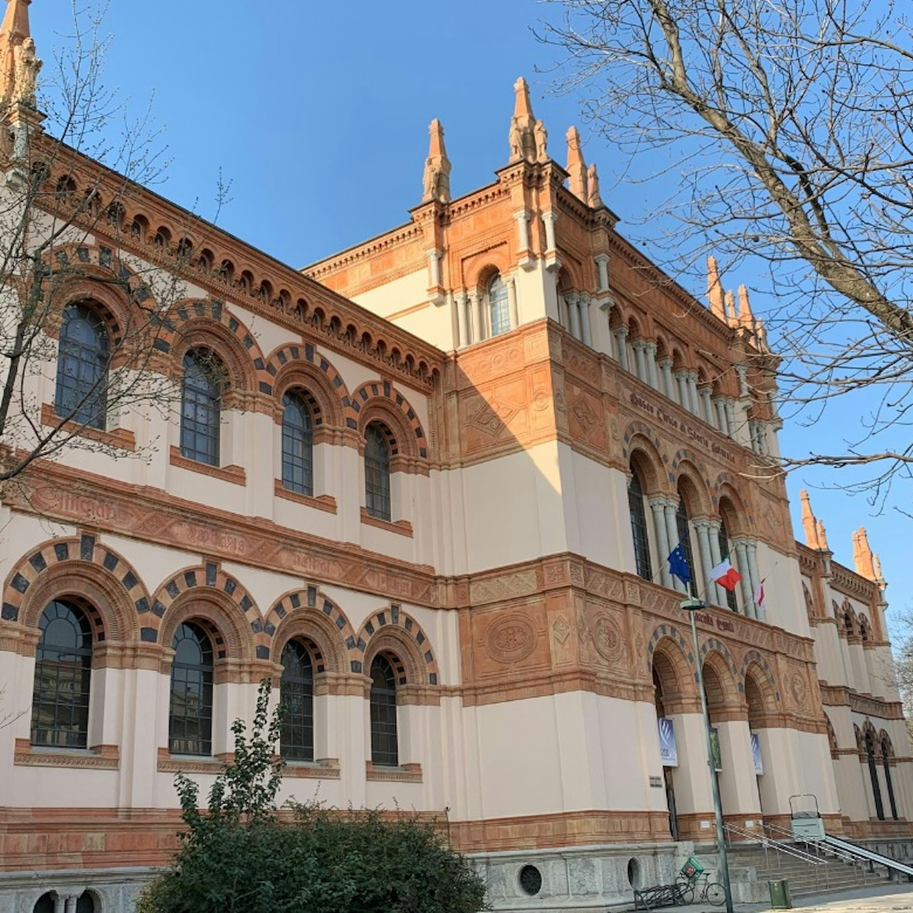 Milan Natural History Museum: Entry Ticket + Audio Guide - Photo 1 of 3