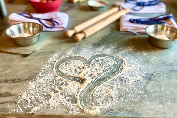 Pastamania - Pasta making class - Photo 1 of 14