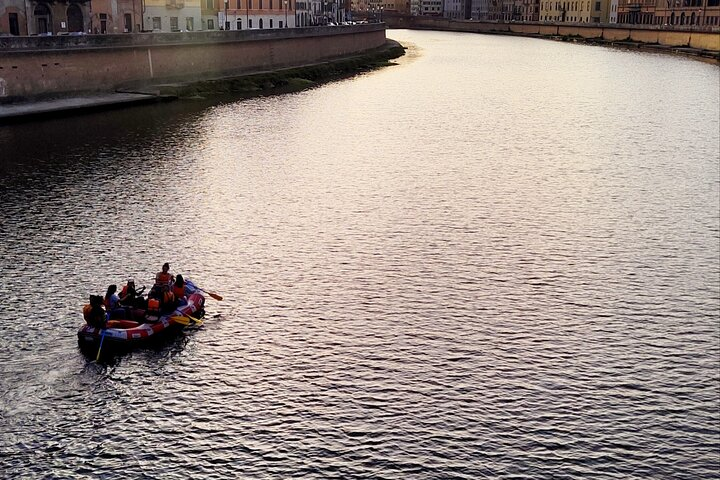 Pisa: rafting tour with aperitif - Photo 1 of 4