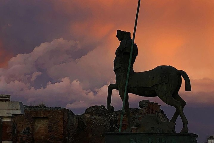 Pompeii at Sunset: the Golden Hour with your Local Archaeologist - Photo 1 of 5