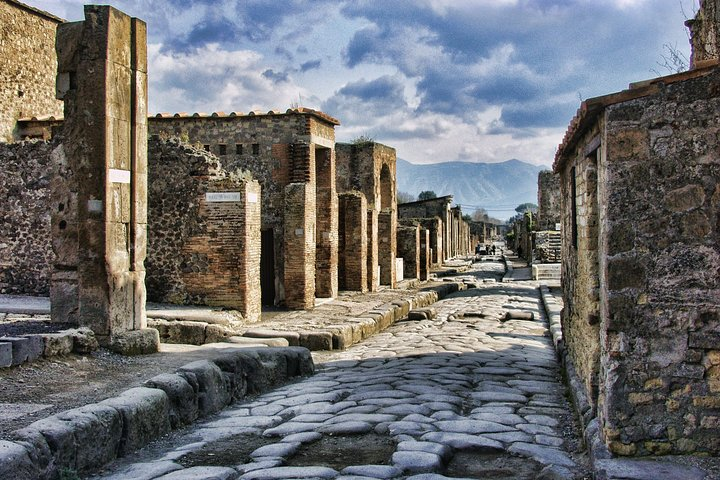 Pompeii ruins - Photo 1 of 8