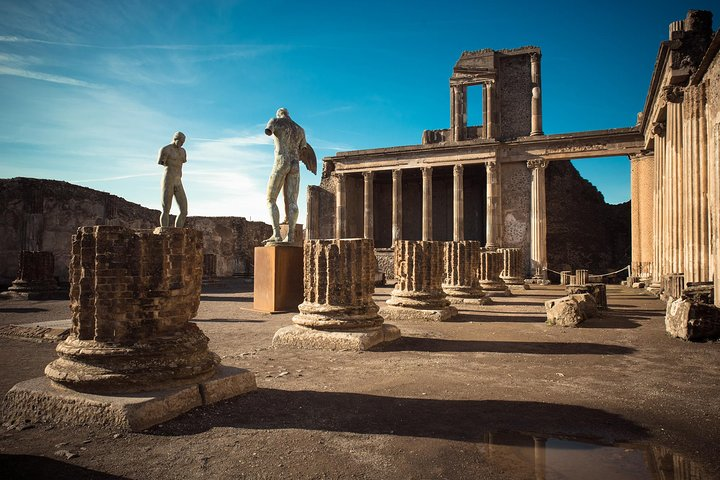 POMPEII - VESUVIUS