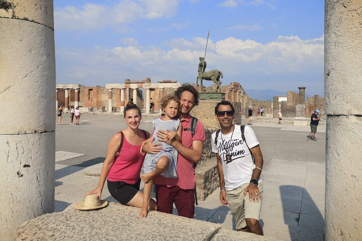 Pompeii with an archaeologist, 3h detailed visit ... - Photo 1 of 8