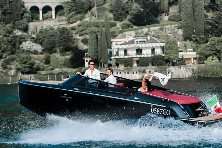 Private Boat Tour on the Lake Como - Photo 1 of 6