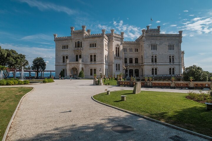 Private Day Trip From Venice To Prosecco and Miramare Castle - Photo 1 of 10