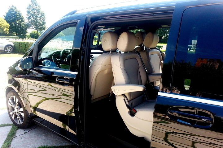 Private Luxury Transfer from Verona to Riva del Garda (or vice versa) - Photo 1 of 6