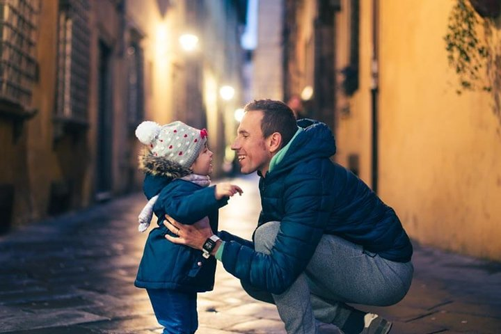 Private Photo Session with a Local Photographer in Lucca - Photo 1 of 10