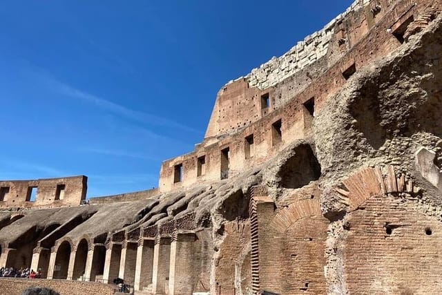 Private Tour Colosseum, Palatine Hill and Roman Forum - Photo 1 of 15