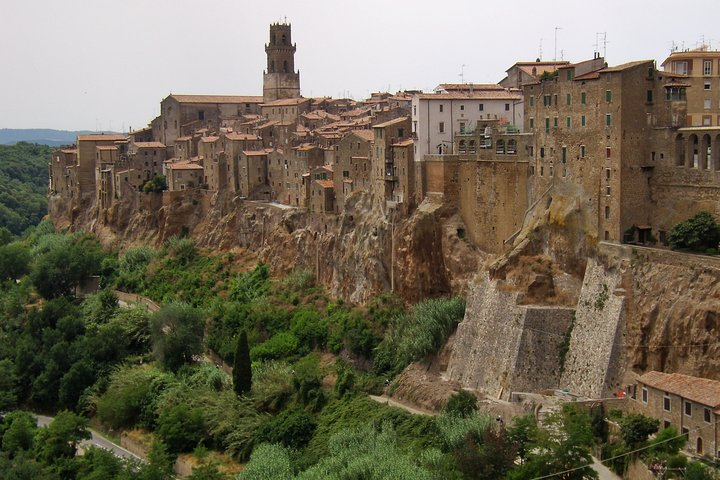 Private tour of Pitigliano and Etruscan cave routes - Photo 1 of 12