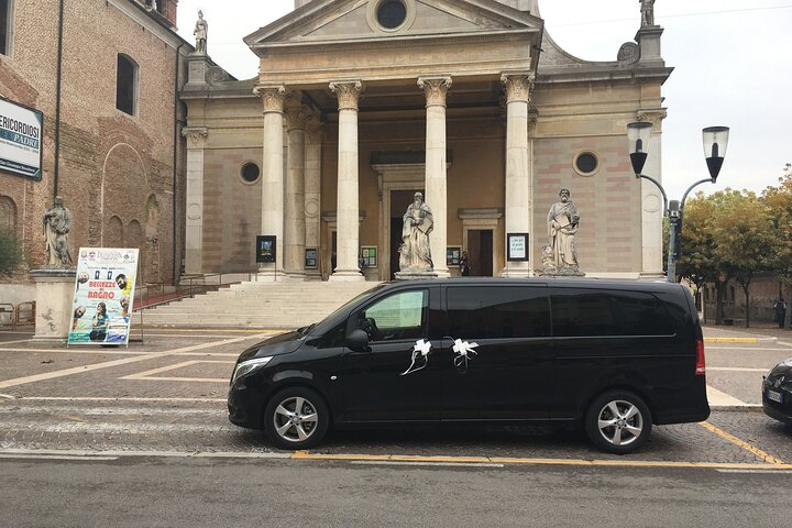 Private Transfer to Verona - Photo 1 of 6