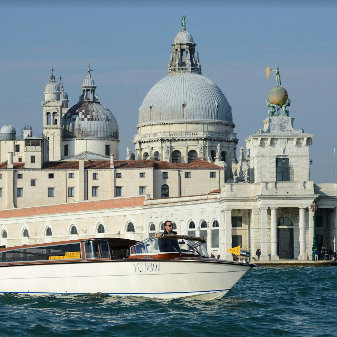 Private Water Taxi from Marco Polo Airport to Venice - Photo 1 of 3