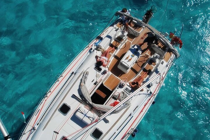 Sailboat tour from Santa Teresa di Gallura to the Maddalena Archipelago - Photo 1 of 25