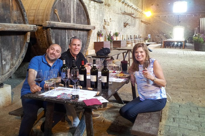 wine tasting in Sicily