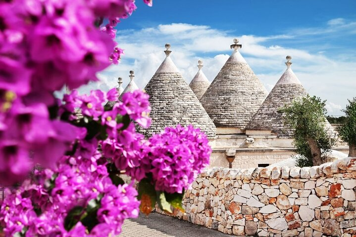 Small group tour of Alberobello - Photo 1 of 2