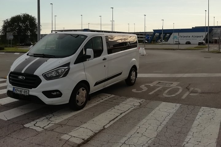 Small-Group Transfer from Trieste City to Trieste Airport - Photo 1 of 3