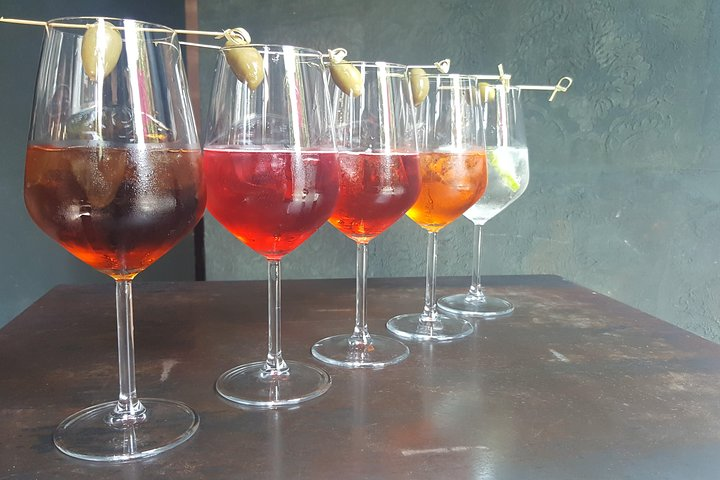 Spritz Walk: Discover the Italian Aperitif! - Photo 1 of 4