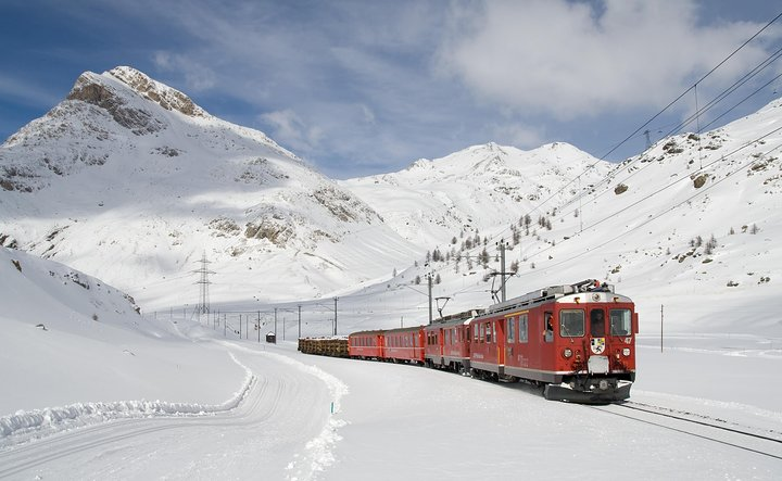 Swiss Alps Bernina Red train and St.Moritz tour from Milan - Photo 1 of 19