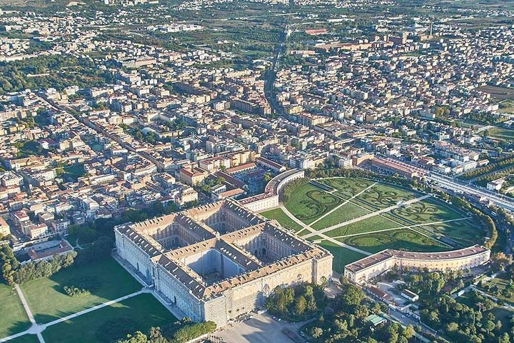 Transfer from Naples to Caserta - Photo 1 of 3