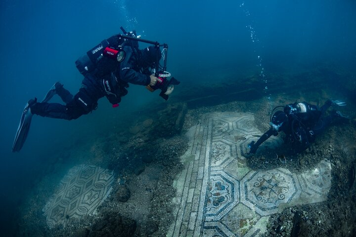 Try Scuba Day among the Submerged Archaeological Finds of Baia - Photo 1 of 6