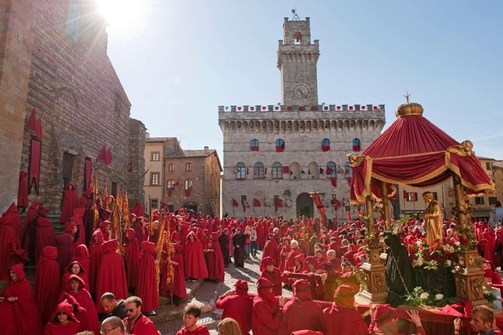 Twilight Saga: the New Moon tour in Montepulciano  - Photo 1 of 3